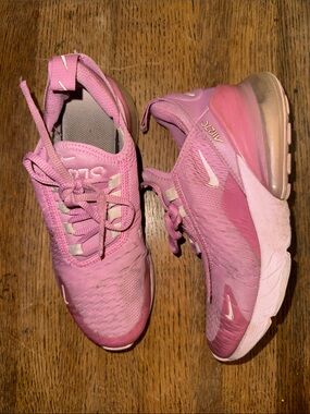 Nike Air Max 270 Athletic Sneakers kids youth size 4Y pink